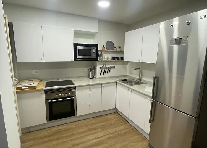 Precioso Luminoso Con Terraza Appartamento Oviedo