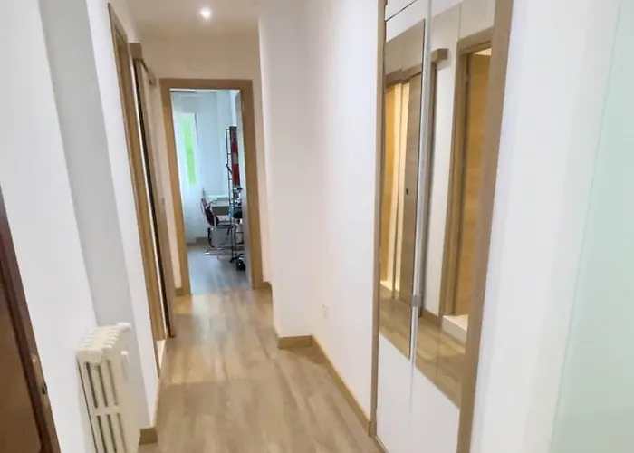 Precioso Luminoso Con Terraza * Oviedo